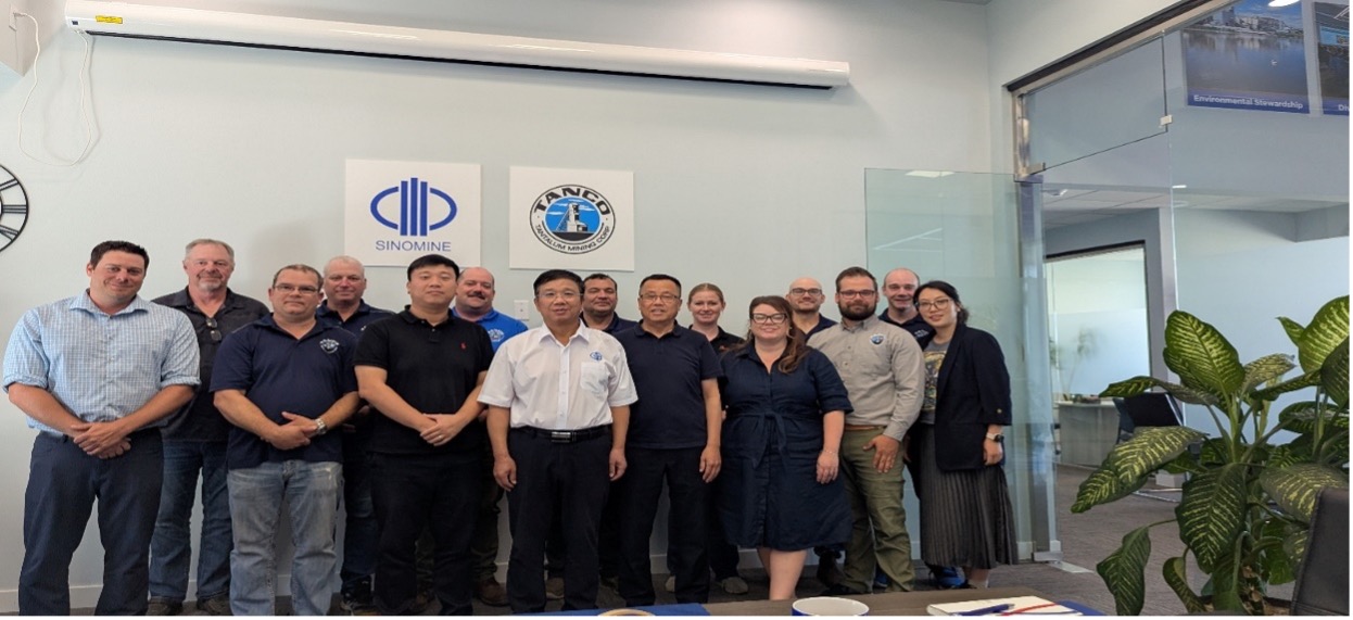bevictor1946韦德资源集团董事长王平卫到加拿大 TANCO矿山检查调研